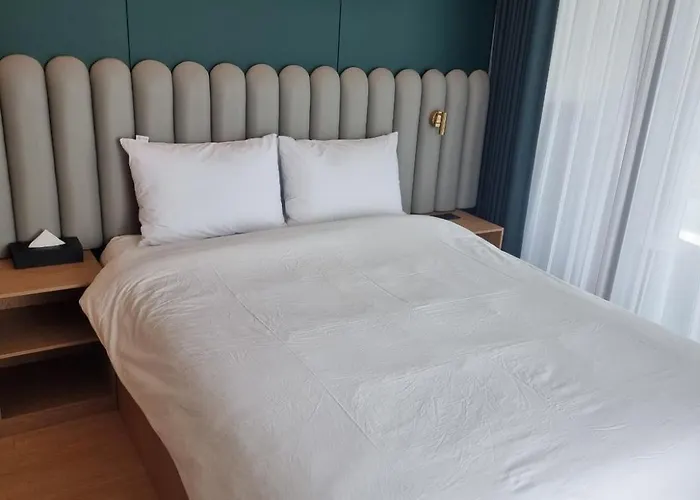 Апарт-отель Elbon The With A1 3*